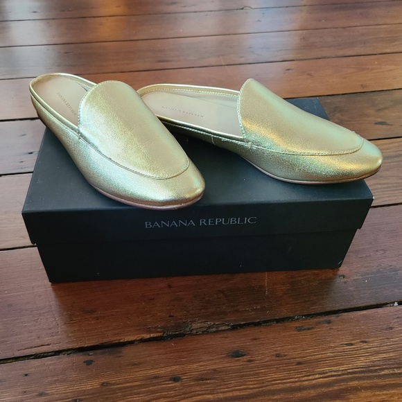 Banana Republic Gold Demi Slide 7.5 NIB - Picture 1 of 6